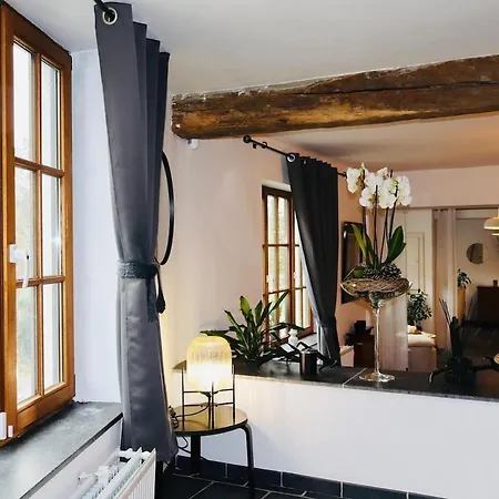 Des Ardennes Apartment *